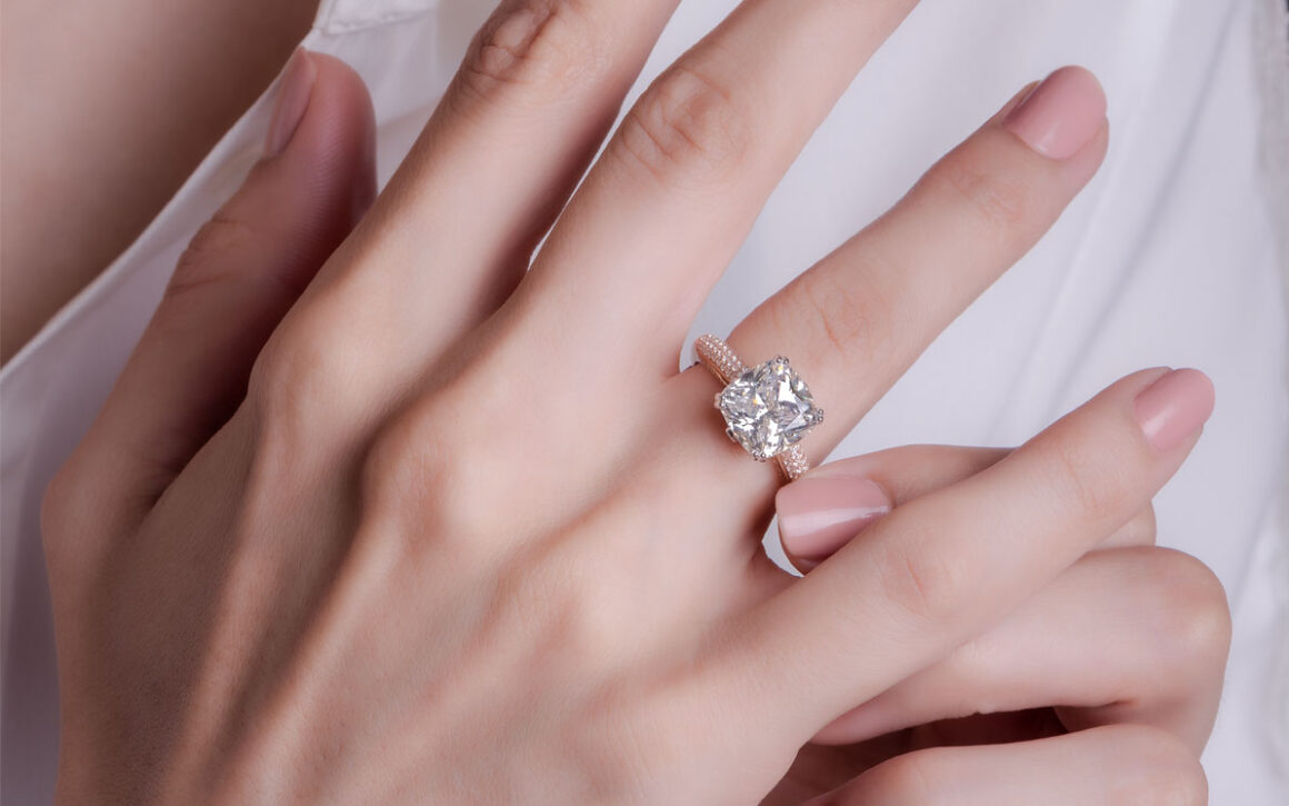 Yüzükler Hangi Ele ve Parmağa Takılır? So CHIC...